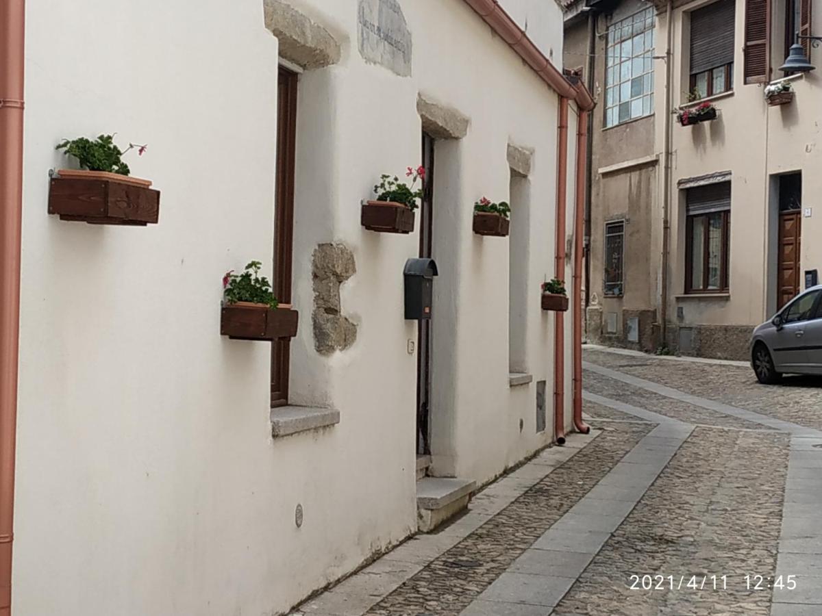 La Corte Di Grazia_Iun P2039/40 نوورو المظهر الخارجي الصورة